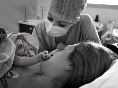 mom newborn baby hospital